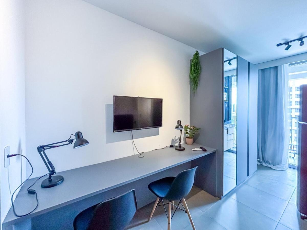 Loft Simple - In Moema Next To The Shopping * São Paulo